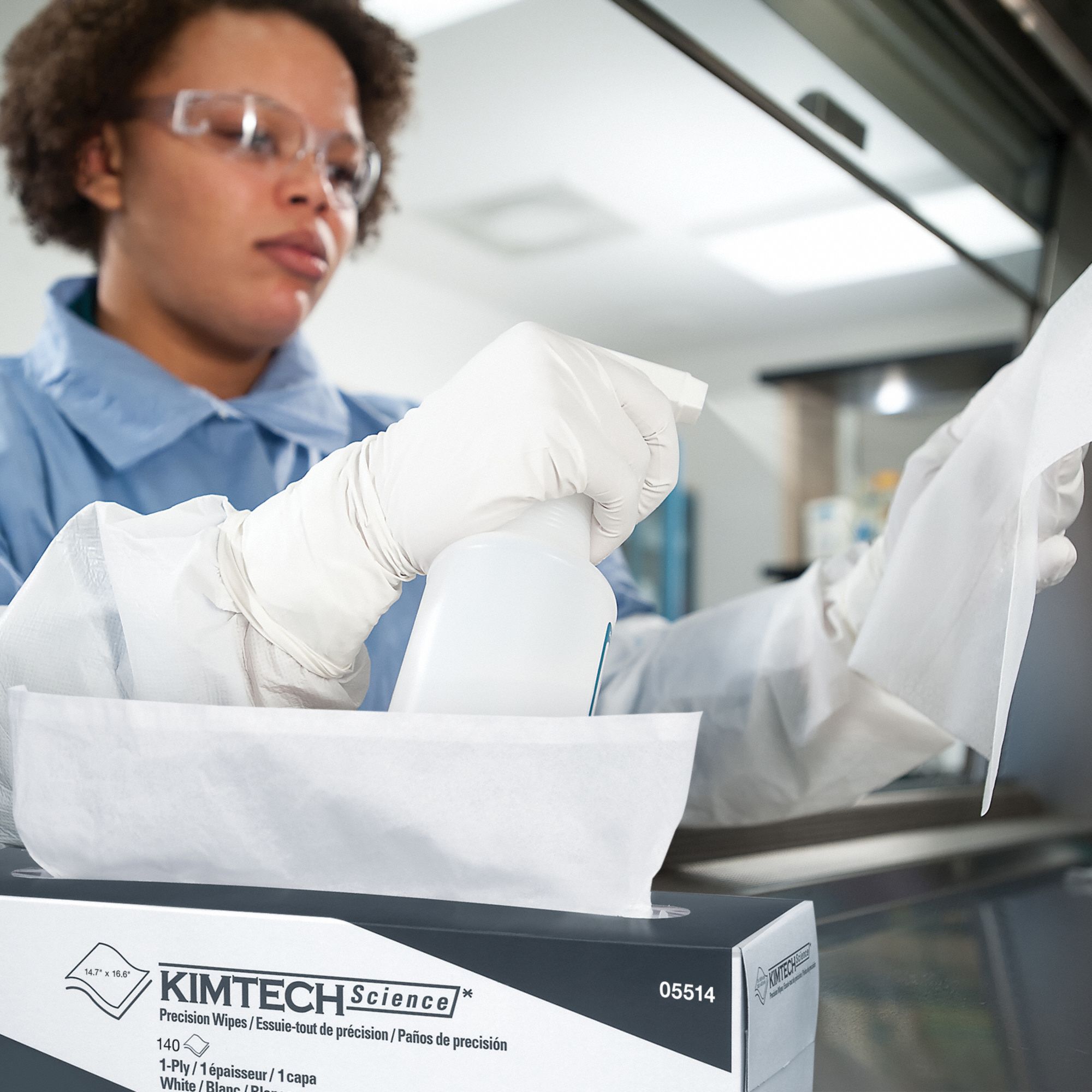 KIMTECH Dry Wipe, KIMTECH SCIENCE Precision Wipes, 143/4 in x 163/4