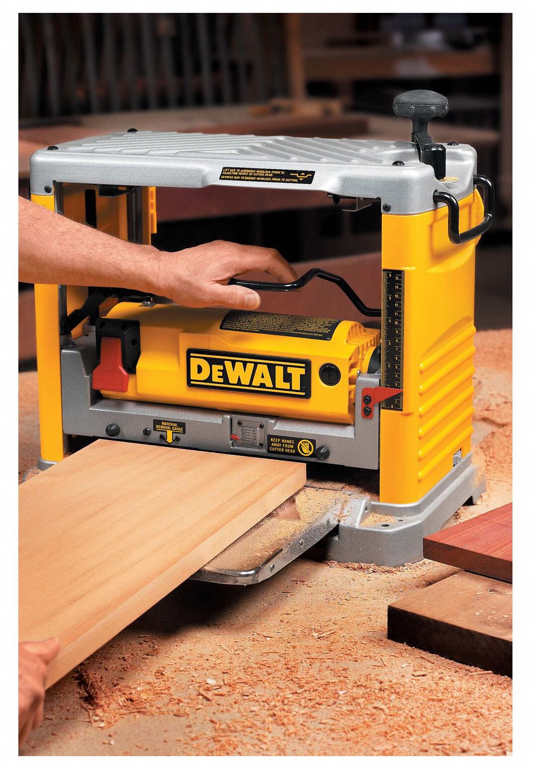 DW735-Thickness Planer-DEWALT/BLACK & DECKER