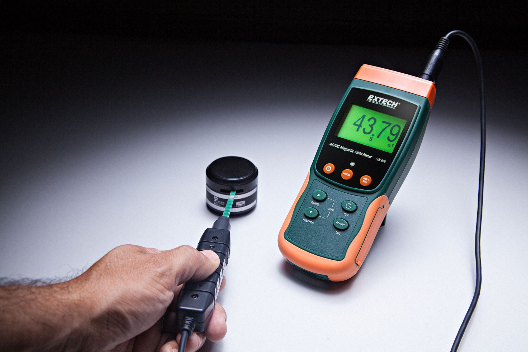 EXTECH AC/DC Meter/Data Logger 50/60, Backlit LCD 30ZV08SDL900 Grainger