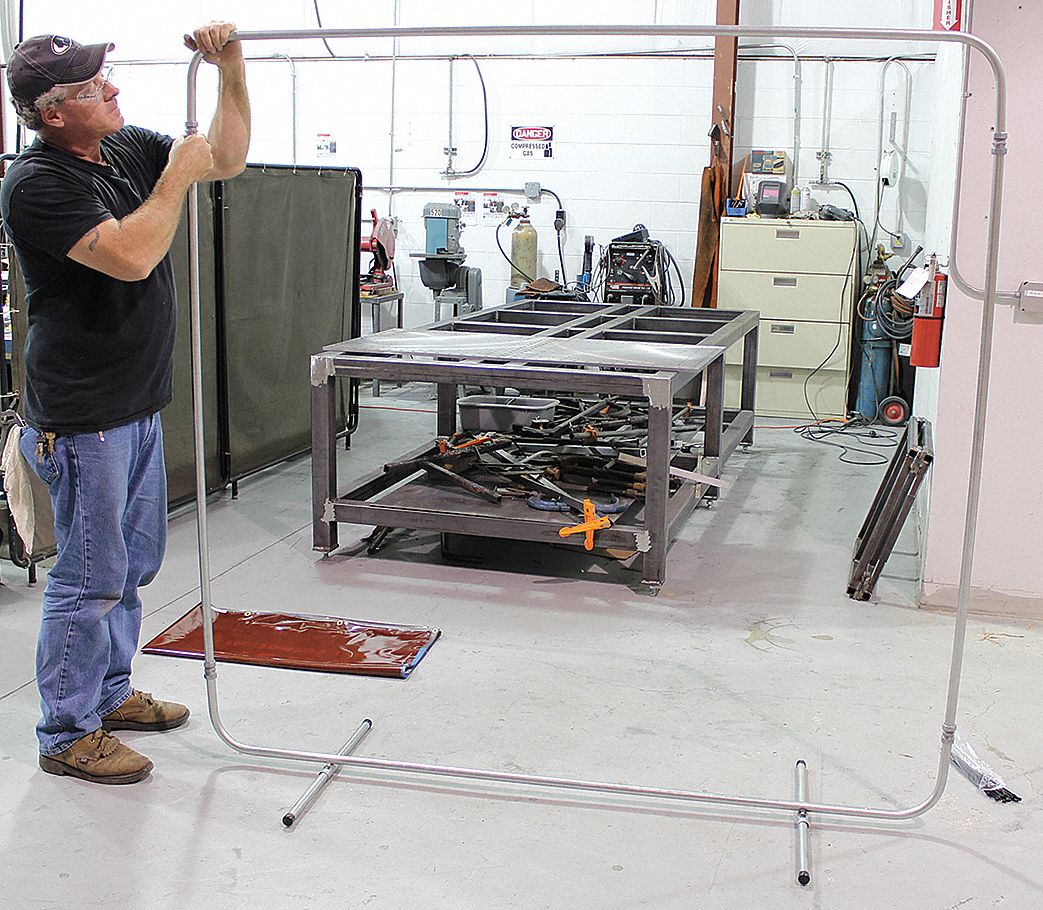 ACCUFORM Welding Screen Frame, 6 ft H x 8 ft 31LX33PWD302 Grainger