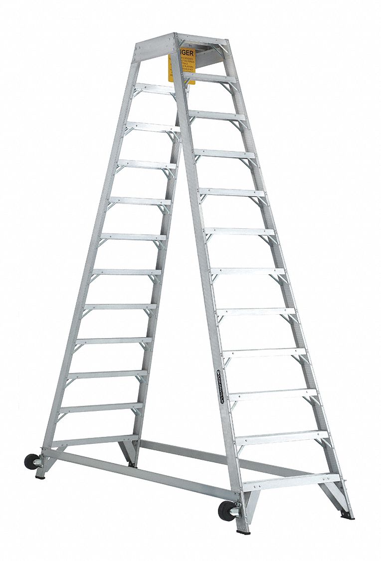 33J736 - Aviation Ladder 12 ft. Aluminum IA