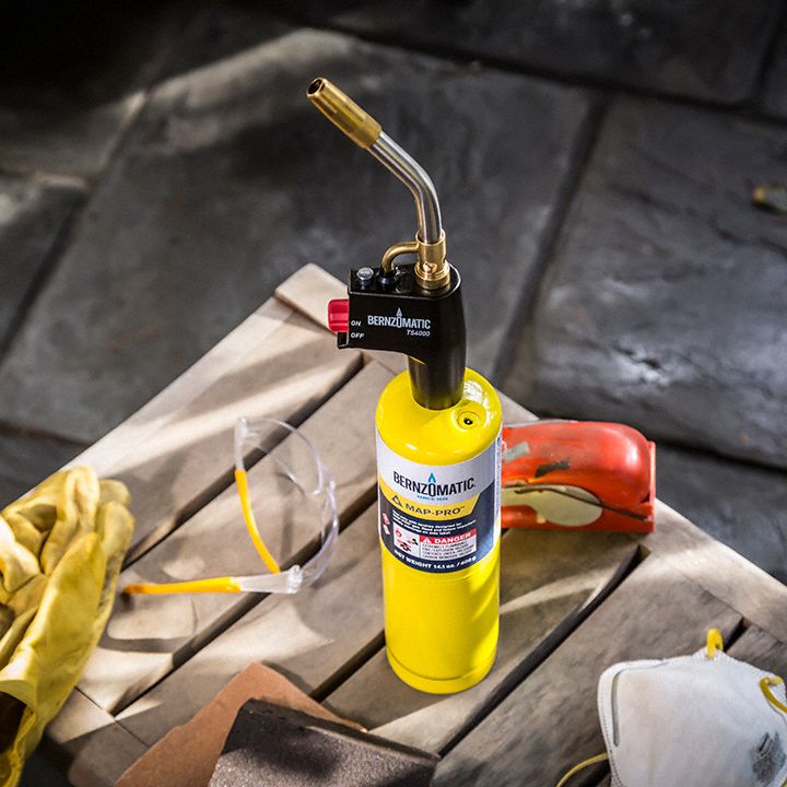 BERNZOMATIC Hand Torch w/ Cylinder Swirl, Instant OnOff, Preset Flame