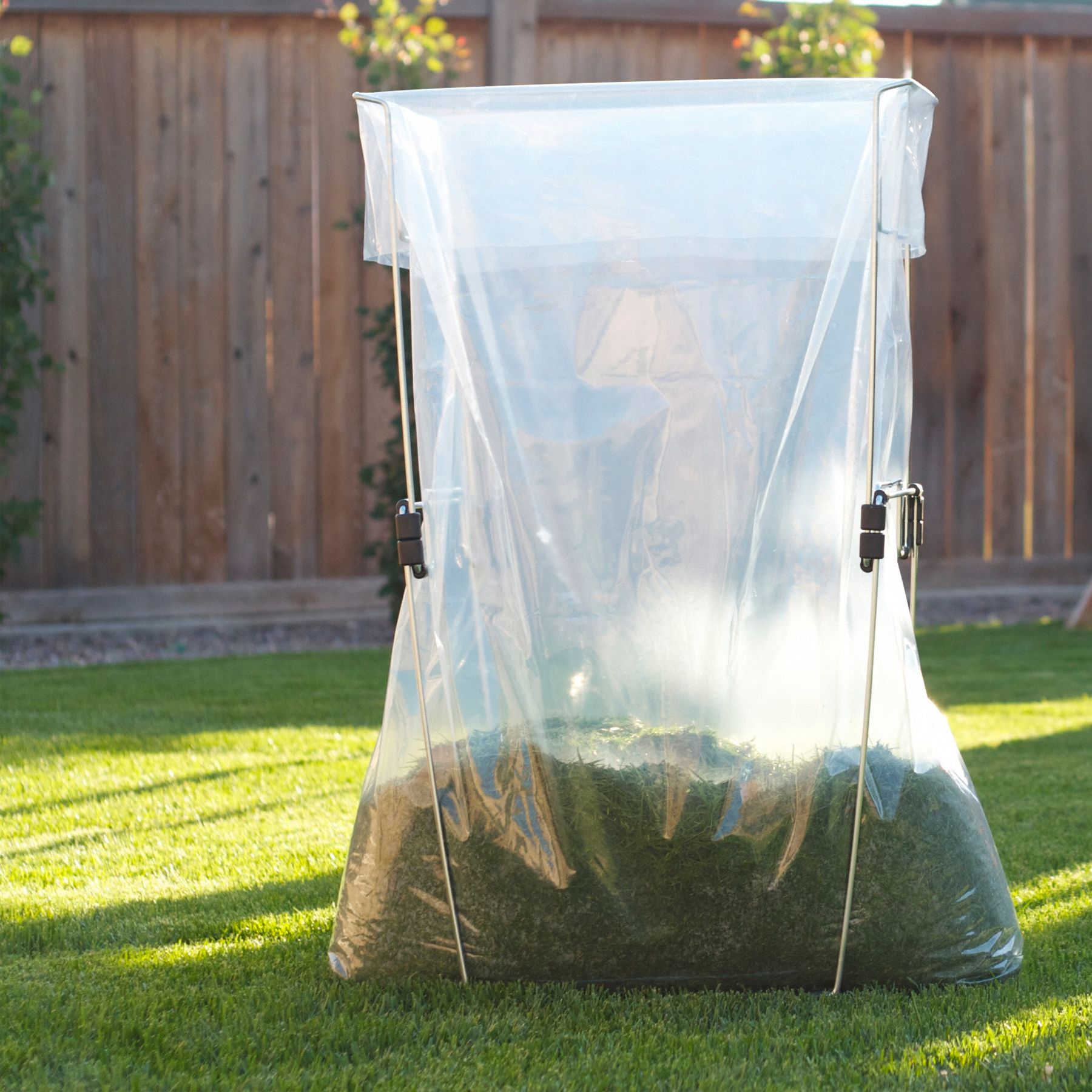 BAG BUDDY Adjustable Bag Holder, 14 1/2 in Width, 35 in Height, 14 1/2