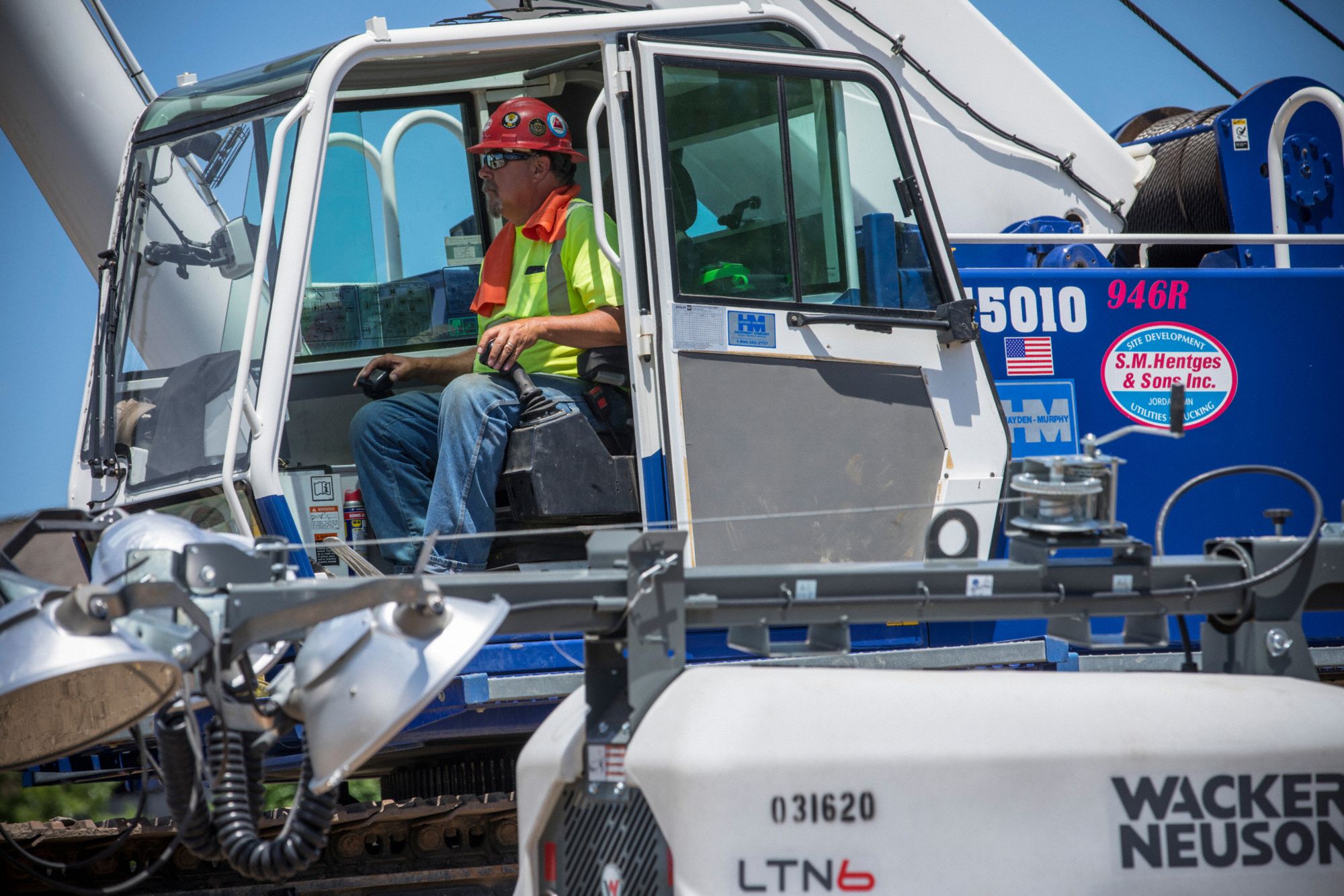 CHILLITS BY ERGODYNE Evaporative Cooling Towel, Advanced PVA, Orange