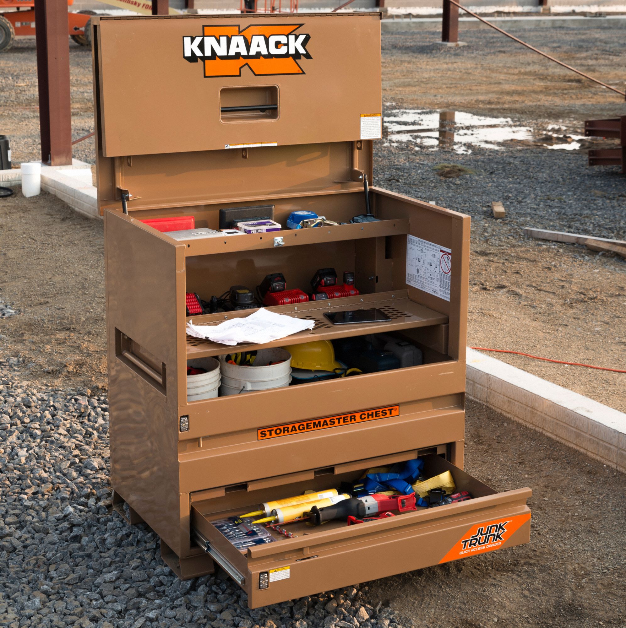 KNAACK PianoStyle Jobsite Box 48 in Overall Wd, 30 in Overall Dp, 49