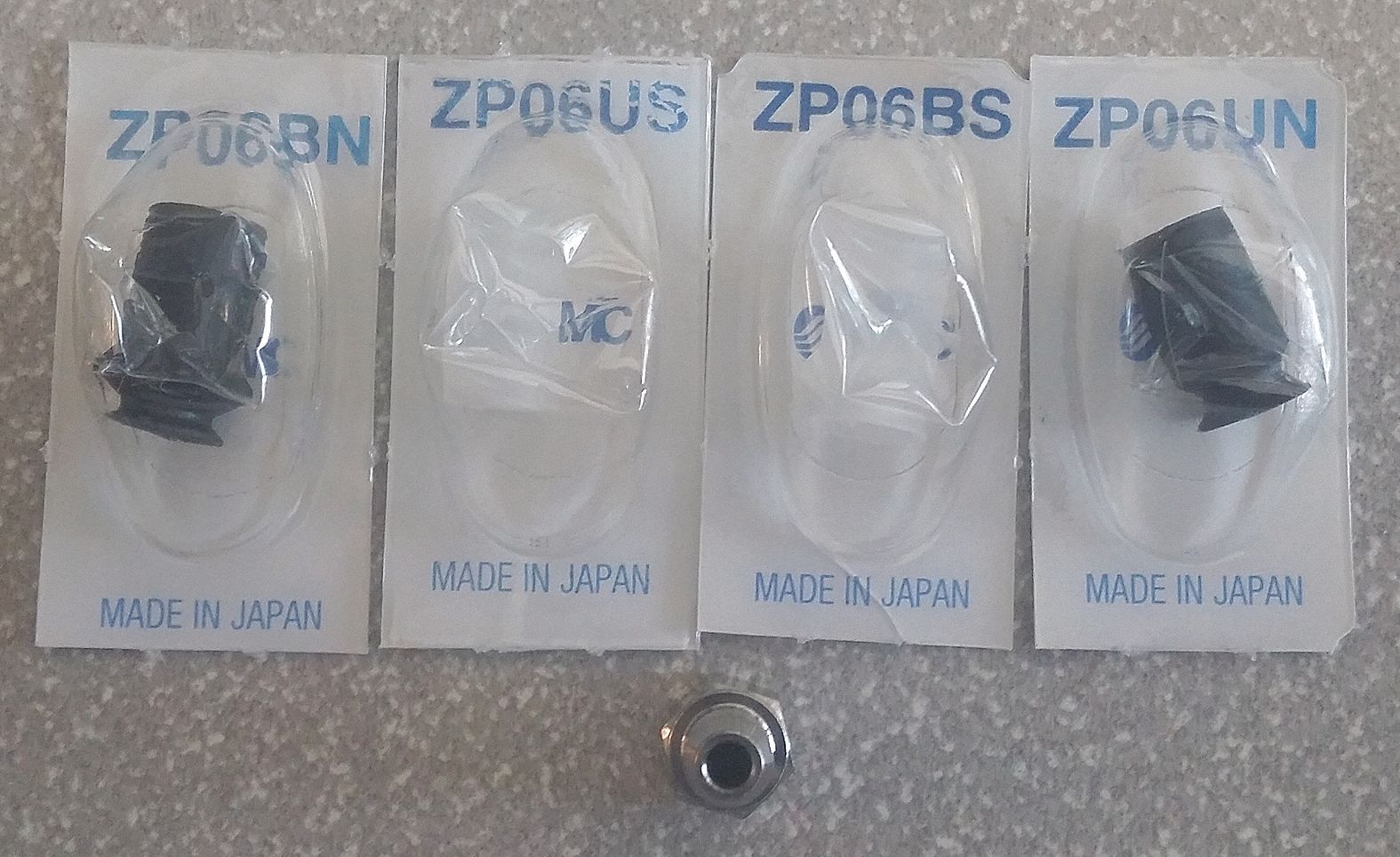 Vacuum Pad Test Kit: 6 mm Pad Dia, 25.4 mm Pad Ht, Bellows/Flat, NBR/Silicone, Black/Clear, 50A