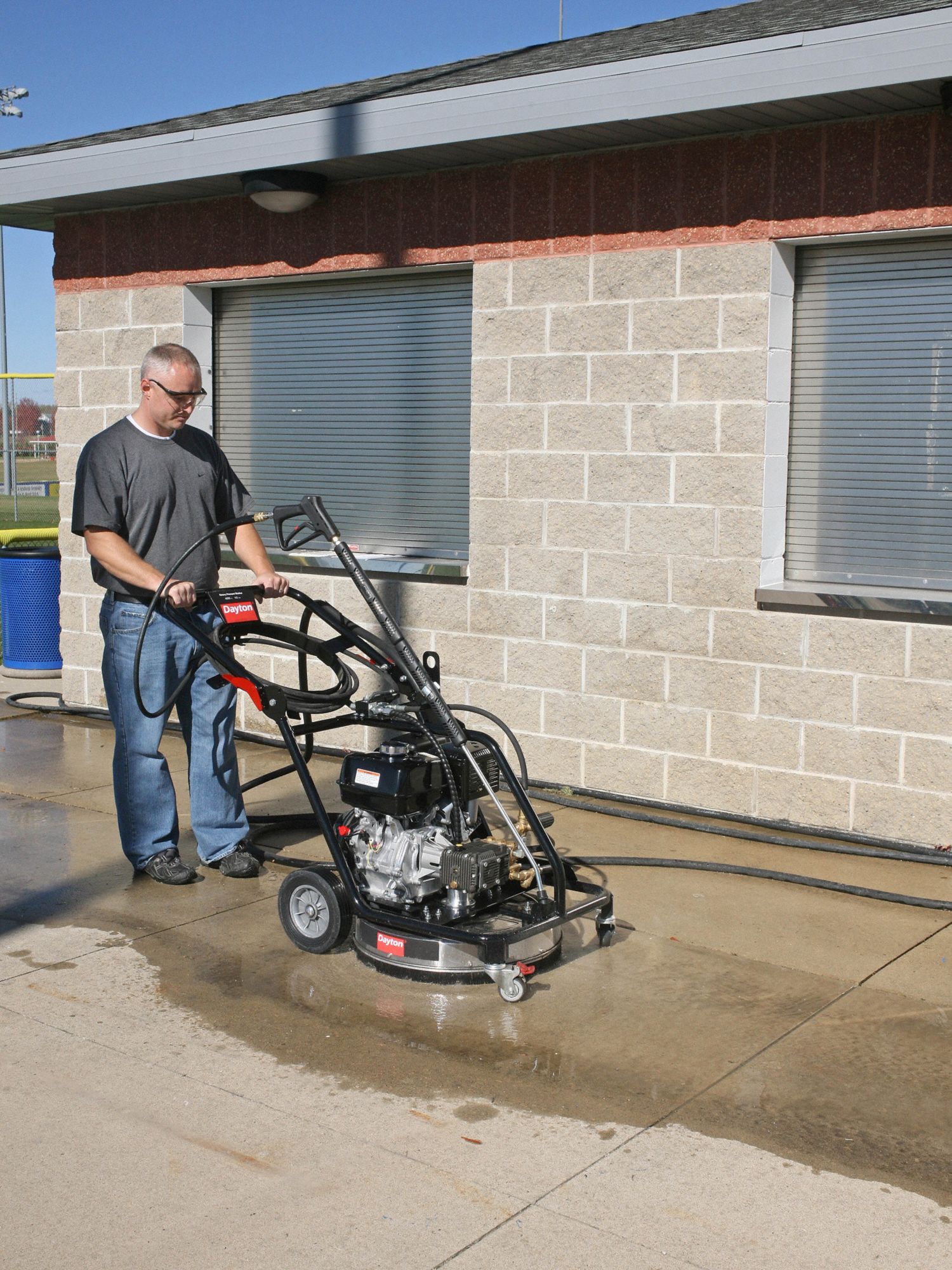 DAYTON Rotary Surface Cleaner/Pressure Washer 24 in Cleaning Path