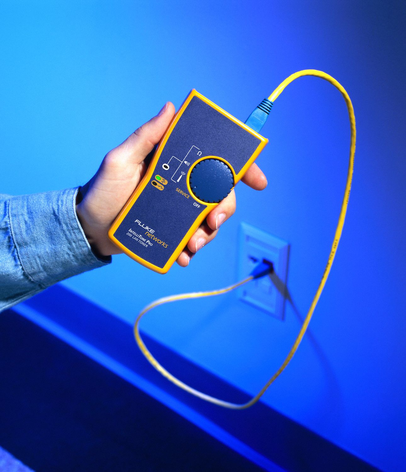 FLUKE NETWORKS Tone Generator, Alligator Clips, RJ11, RJ45 and F 36TV434586079 Grainger