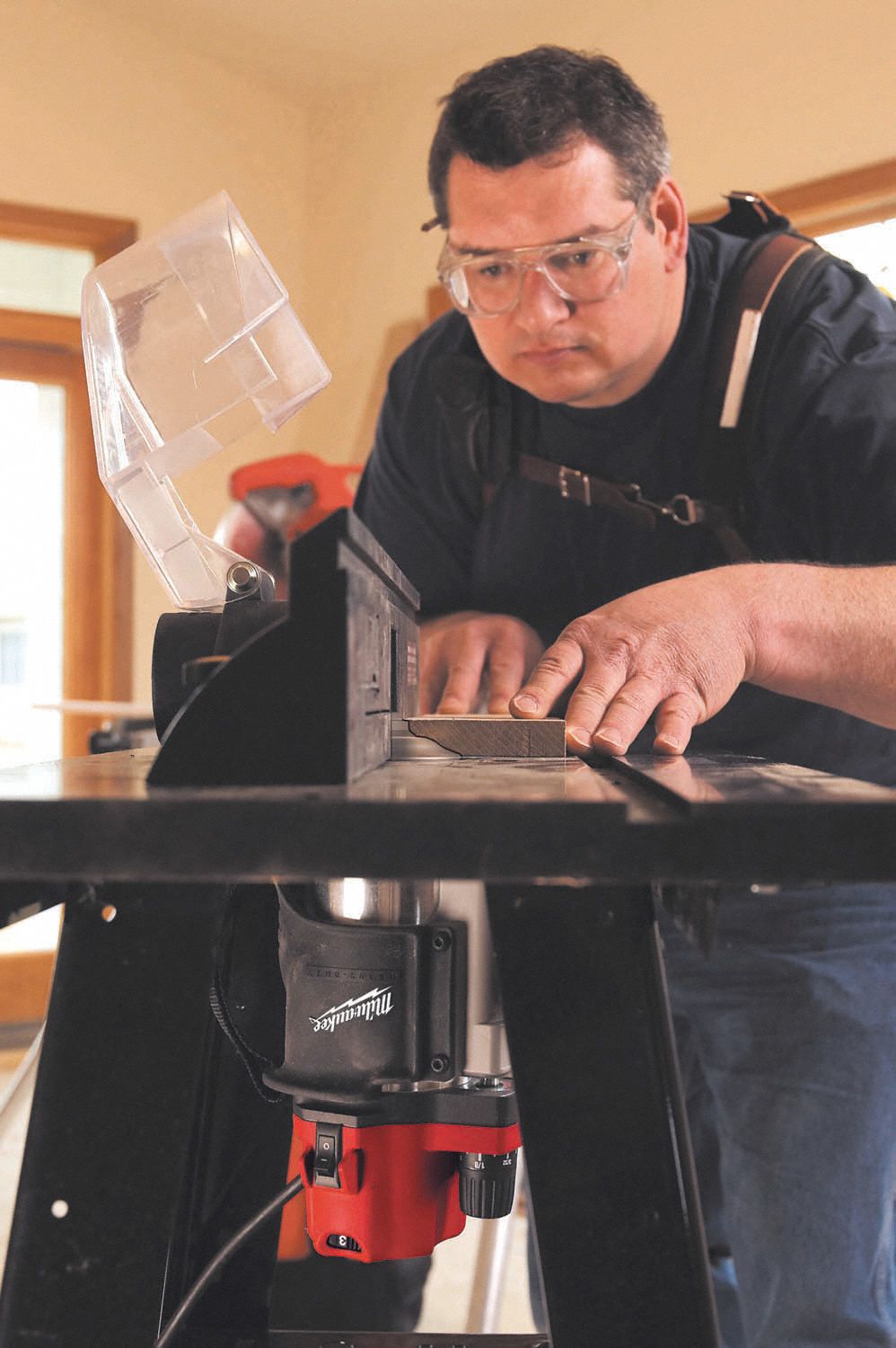 MILWAUKEE Router MidSize, Fixed Base, 2.25 hp, Variable Speed, 24,000