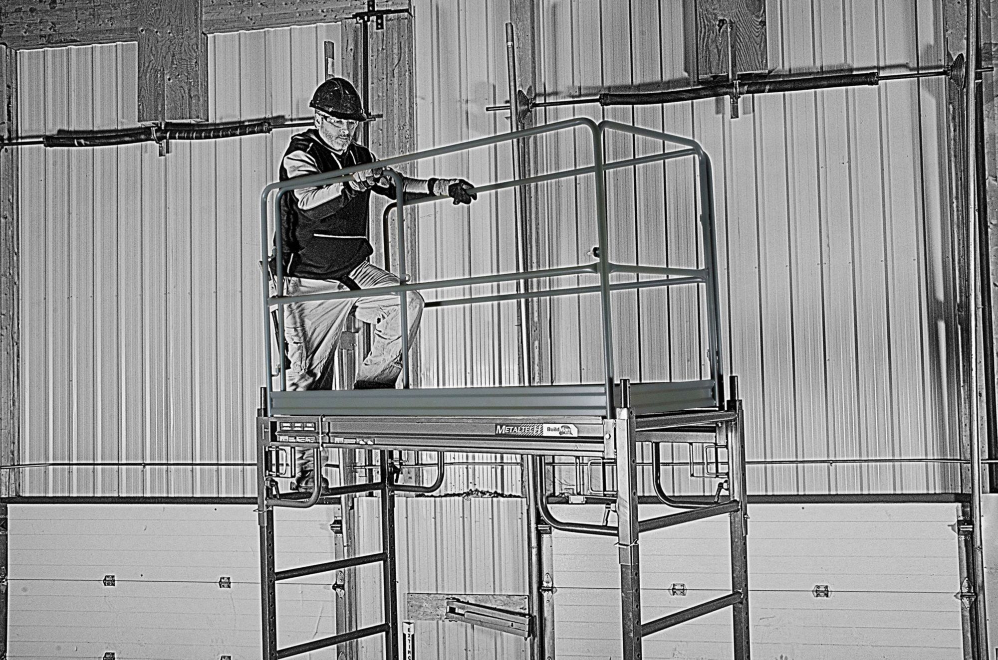 METALTECH Guardrail Scaffold, Steel, 3 ft 6 in Overall Height, 1,500 lb