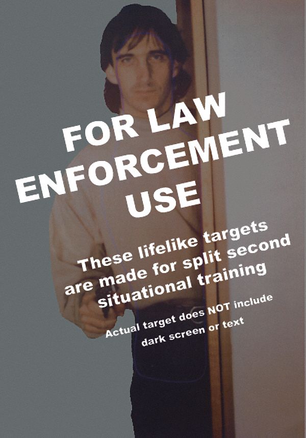 Man At Door Pointing Gun Target, PK50