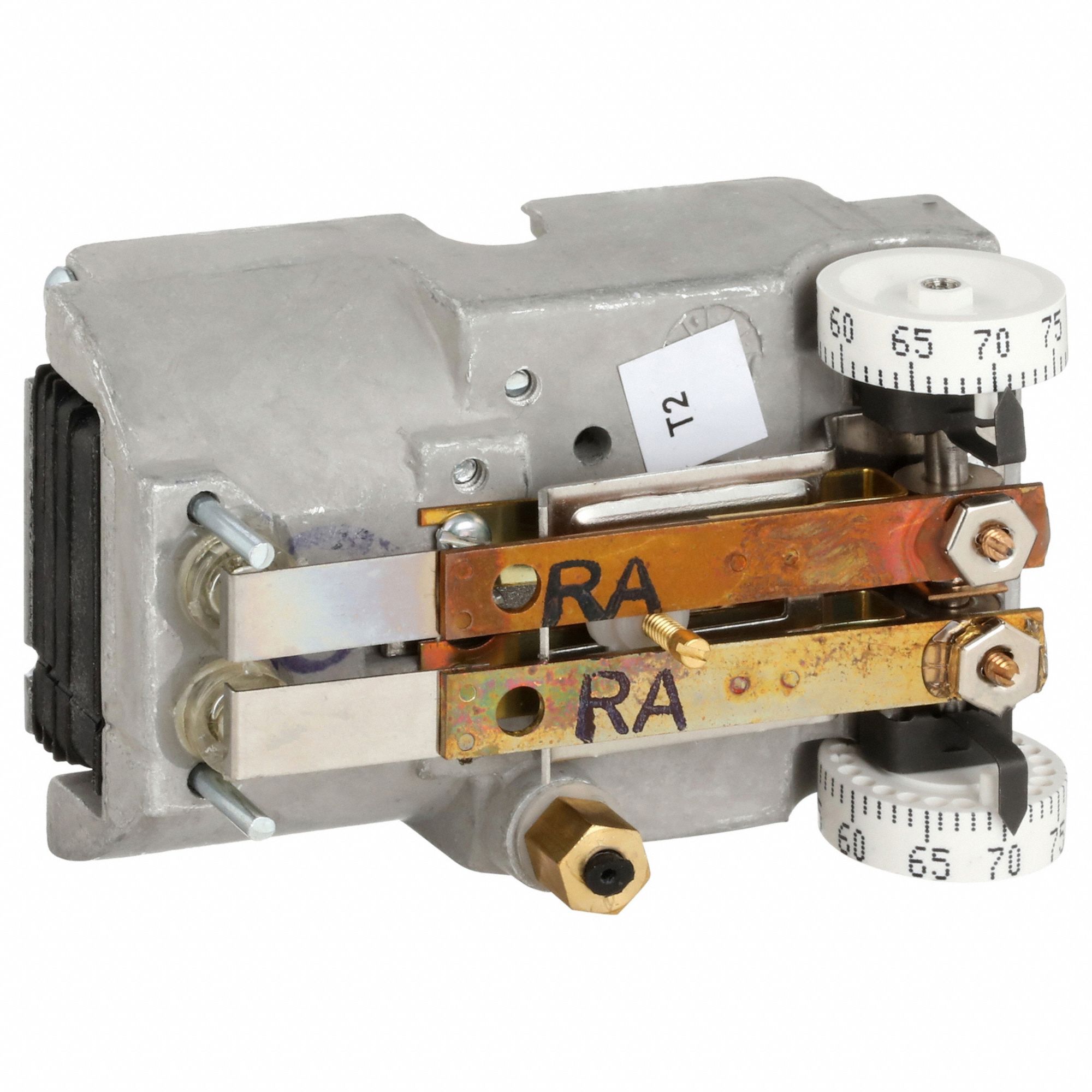 Pneumatic Thermostat: 55° to 85°F (Day/Night), Horizontal, No, Day/Night