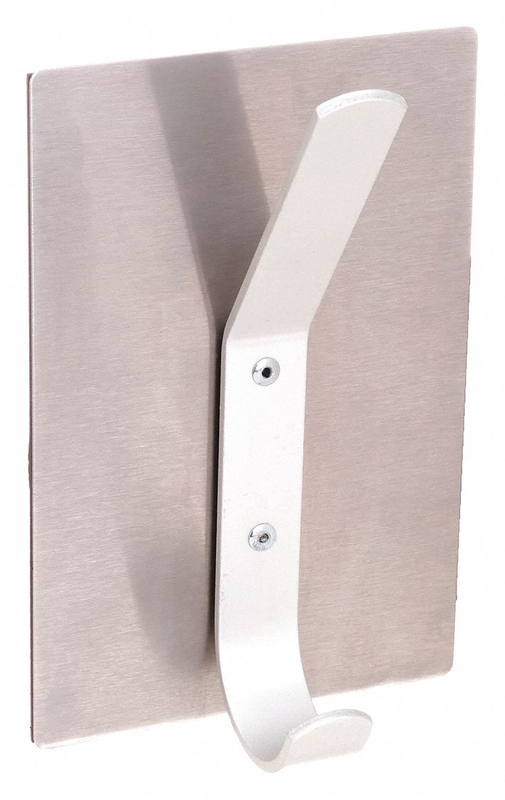 Magnetic coat clearance hanger