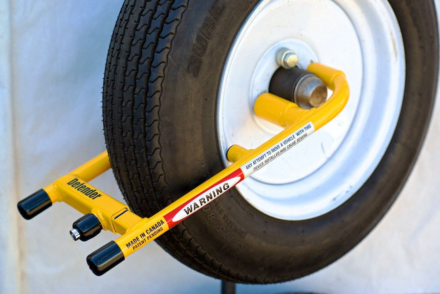 CALIFORNIA IMMOBILIZER Wheel Lock; Fits 12 in and 13 in Wheel (Only) 39C432CI00512 Grainger