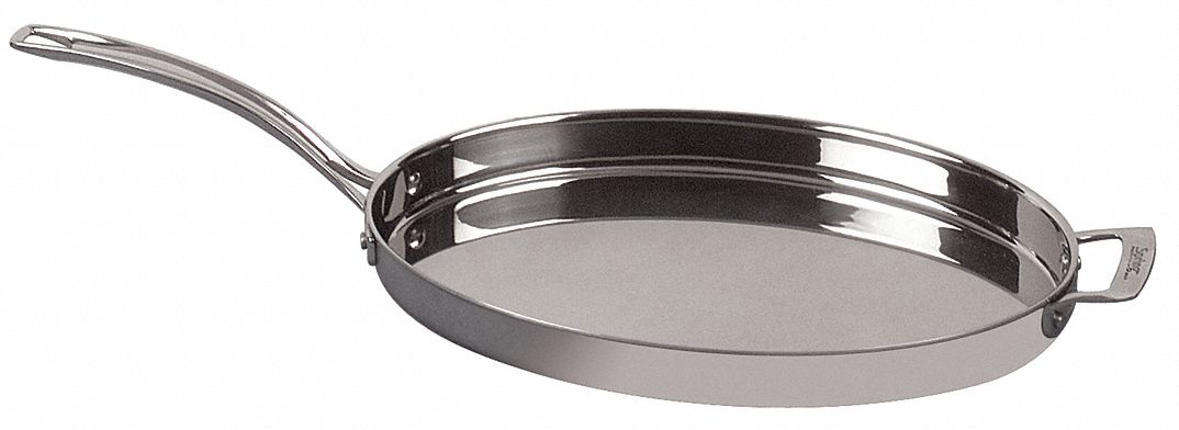 Oval Saute Pan: 1 1/2 qt Capacity, 17 in Overall Lg, 10 in Overall Wd, 1 3/4 in Overall Ht