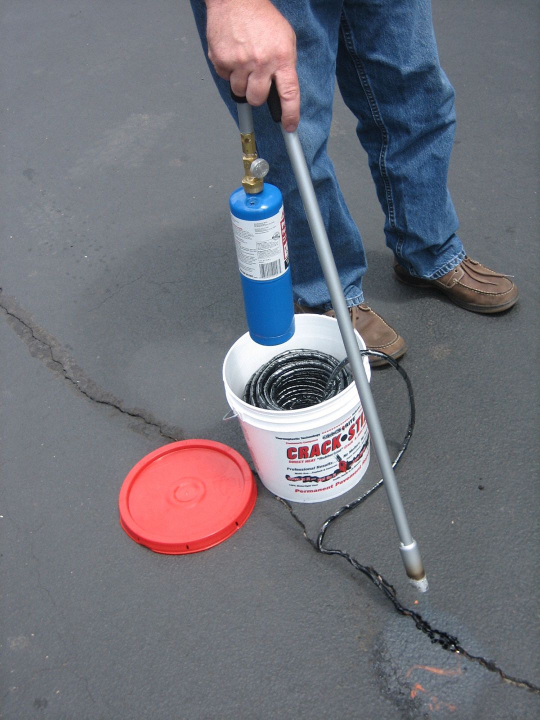 CRACK STIX Black Joint and Crack Filler, 8 lb Pail, Coverage 125 ft