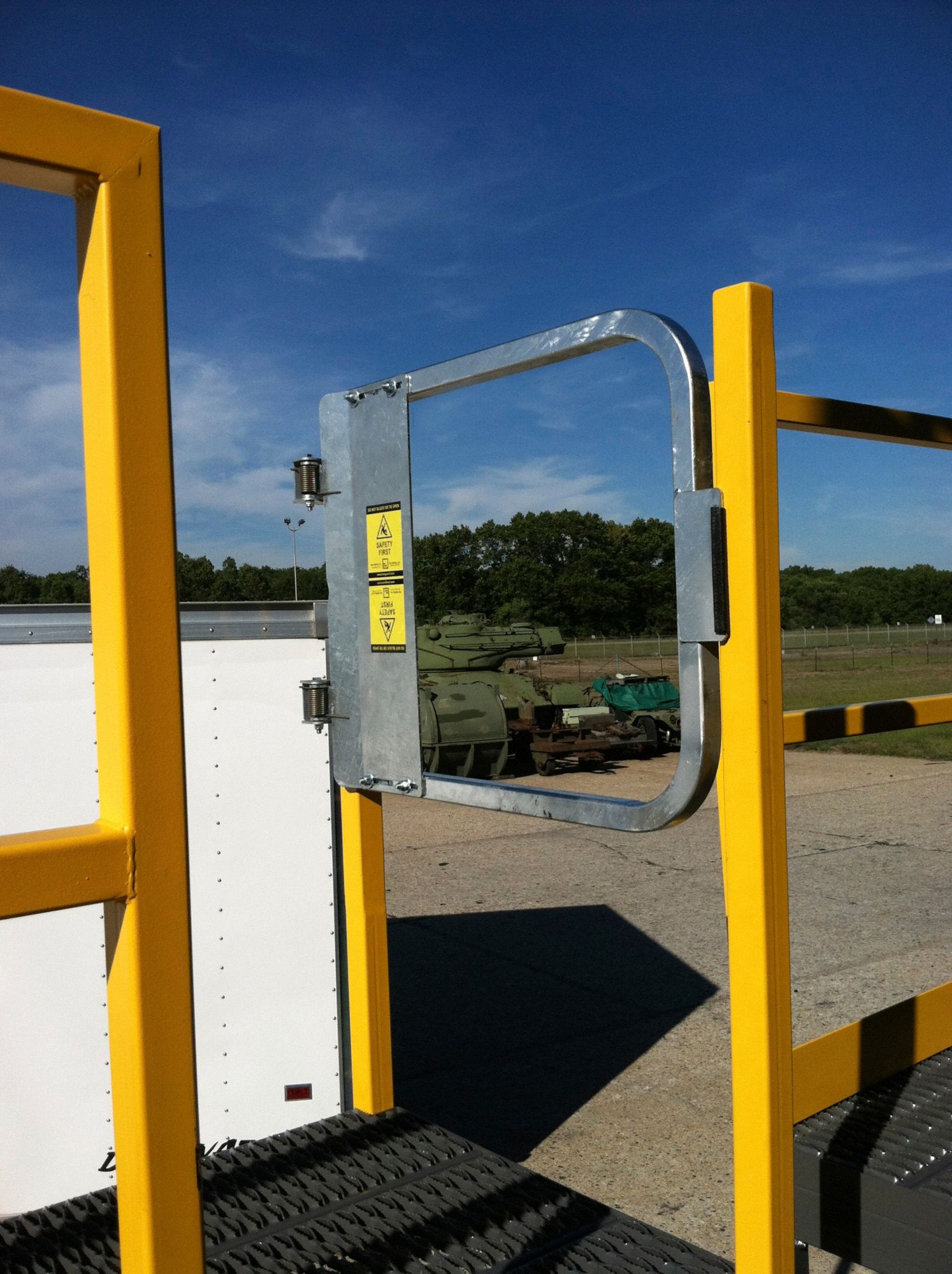 PS DOORS Safety Gate, Gate, Carbon Steel 39L644LSG27GAL Grainger