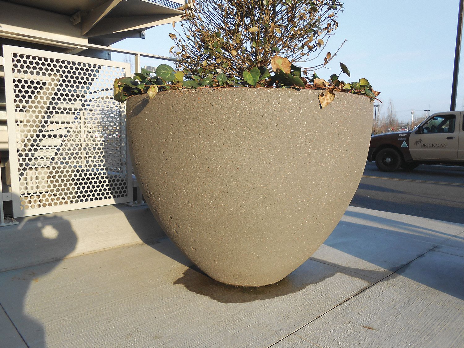 Planter, Round, 48in.Lx48in.Wx36in.H