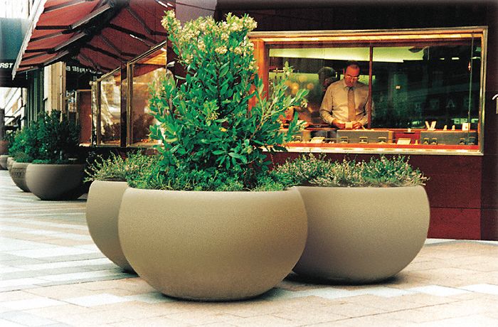 Planter, Round, 24in.Lx24in.Wx36in.H