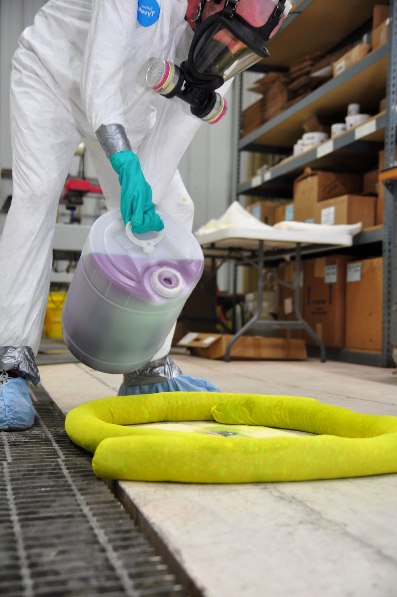 SPILFYTER Decontamination Solution, Neutralizes MultiPurpose, Liquid