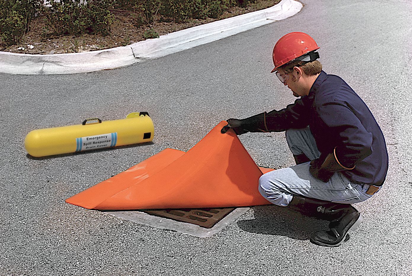 ULTRATECH Drain Cover Seal 42 in L x 42 in W, 36 in L x 36 in W For