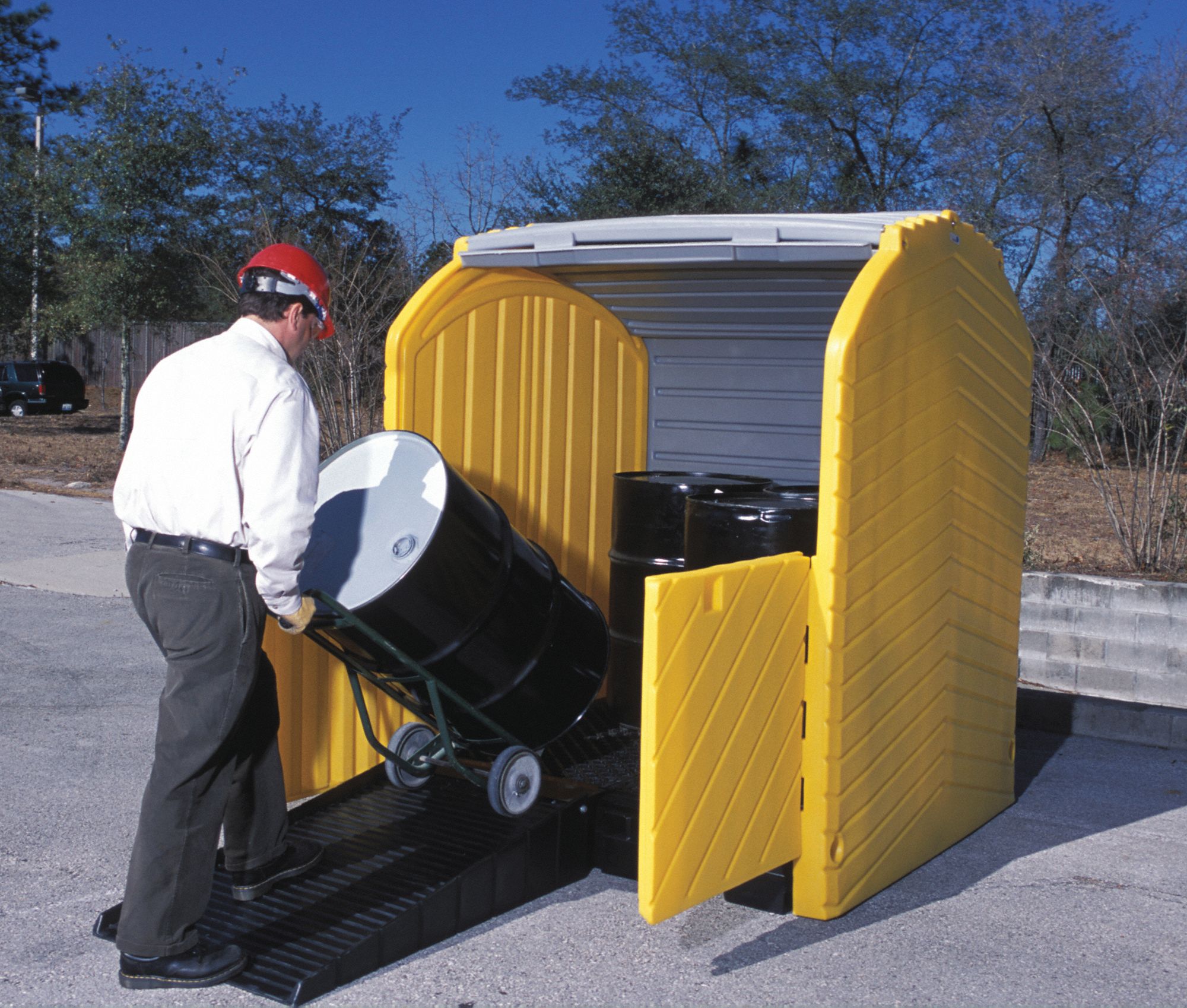 ROLLTOP DRUM SPILL CONTAINMENT SYSTEM, FOR 4 DRUMS, 75 GALLON CAPACITY, YELLOW