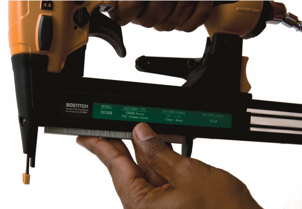 BOSTITCH Air Powered, Staple Gun, 120 psi, Combination Firing Mode