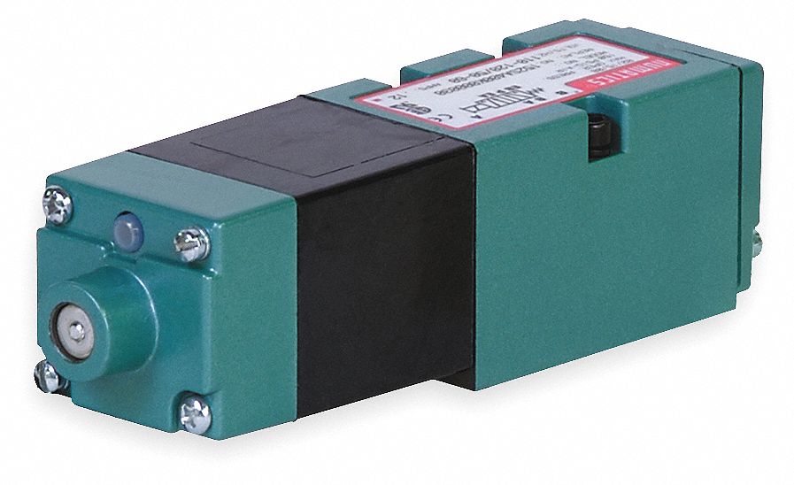 NUMATICS 1/4" 120VAC 4Way, 2Position Solenoid Air Control Valve