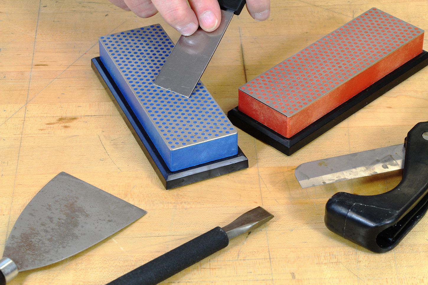 DMT Whestone Sharpening Stone Coarse, Diamond, 6 in Lg, 3/4 in Ht, 45