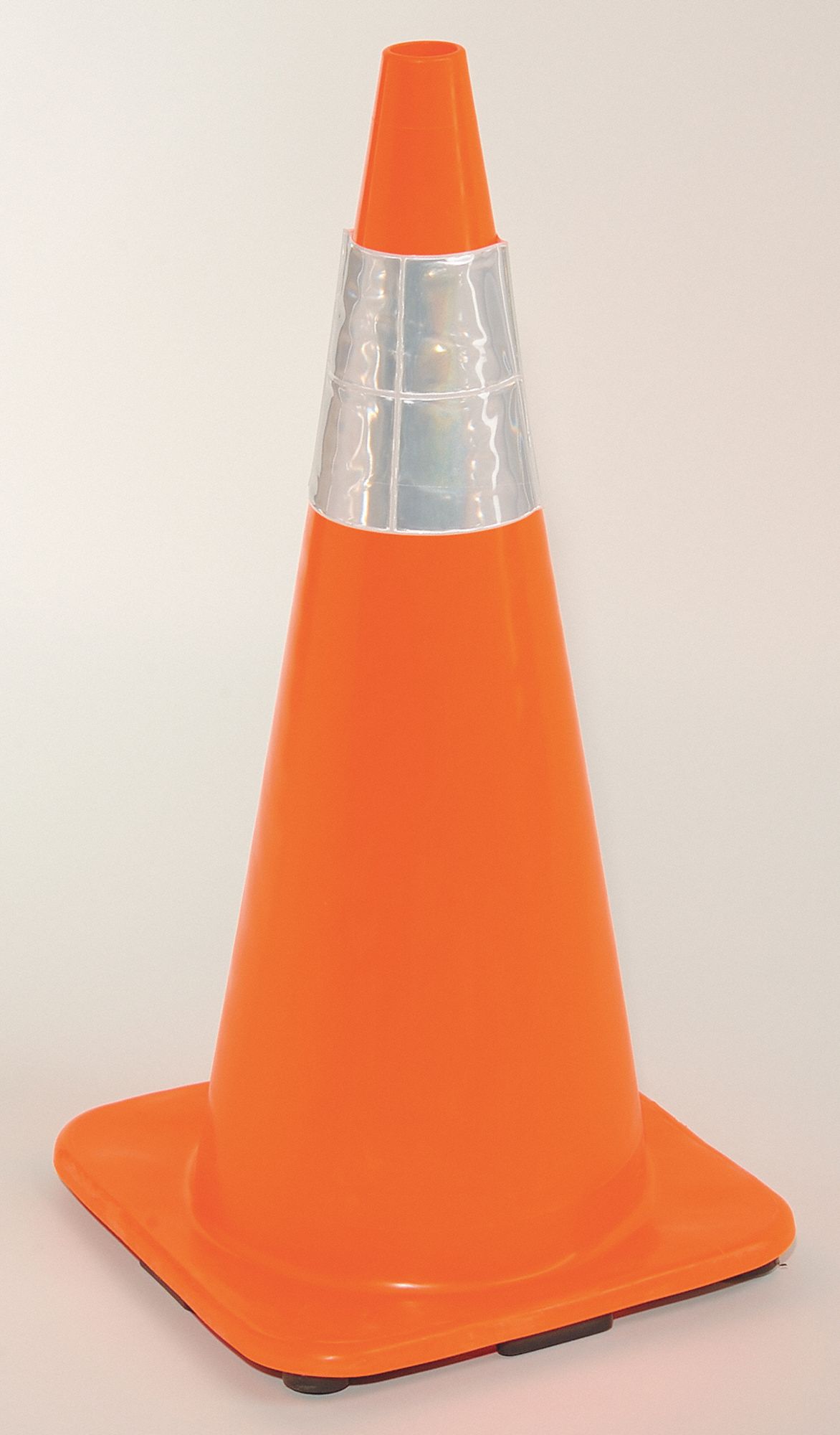 GRAINGER APPROVED Traffic Cone Collar Kit, White, 6 in, 4 in Length, 6