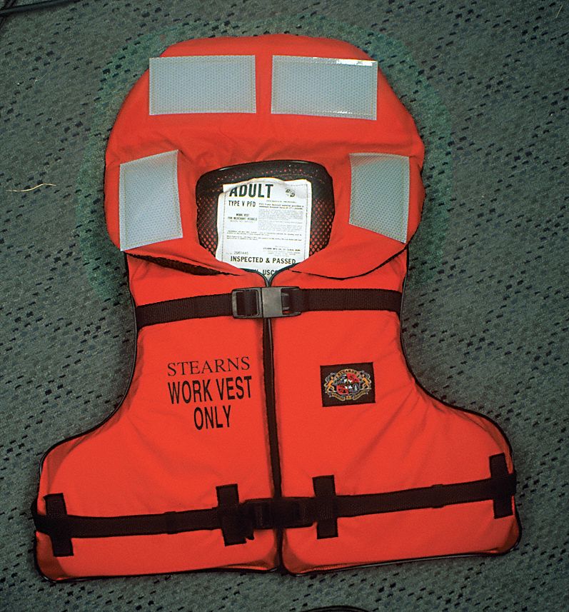 STEARNS Standard Life Jacket, USCG Type III, V, Foam Flotation Material