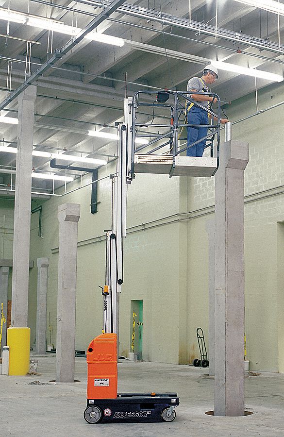 JLG Vertical Personnel Lift 3PU1115MVL Grainger