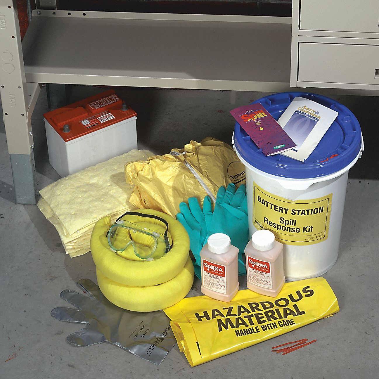 GRAINGER APPROVED Battery Spill Kit, 5 Gal 3TYH63TYH6 Grainger