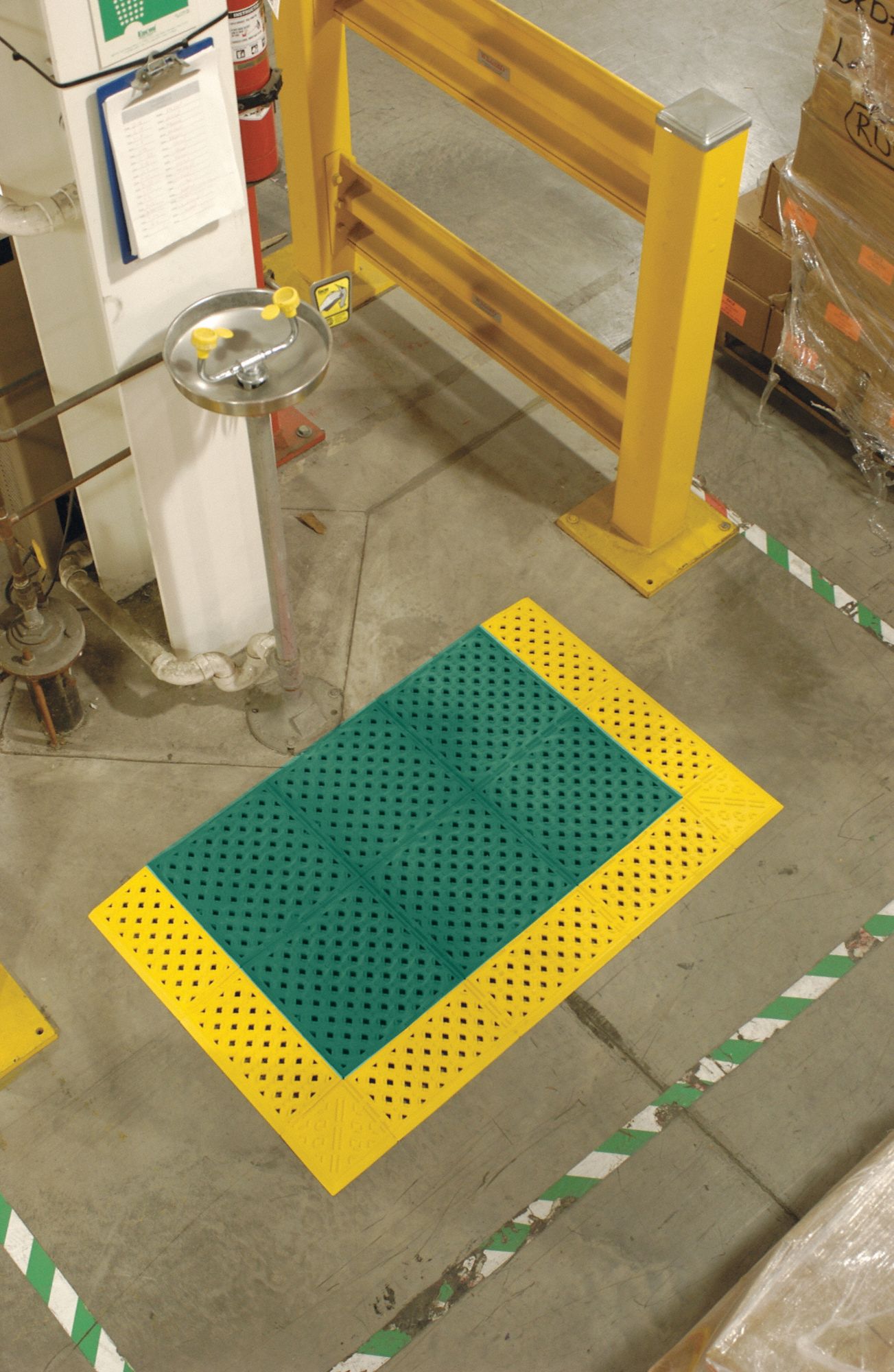 Antifatigue Drainage Mat Grainger