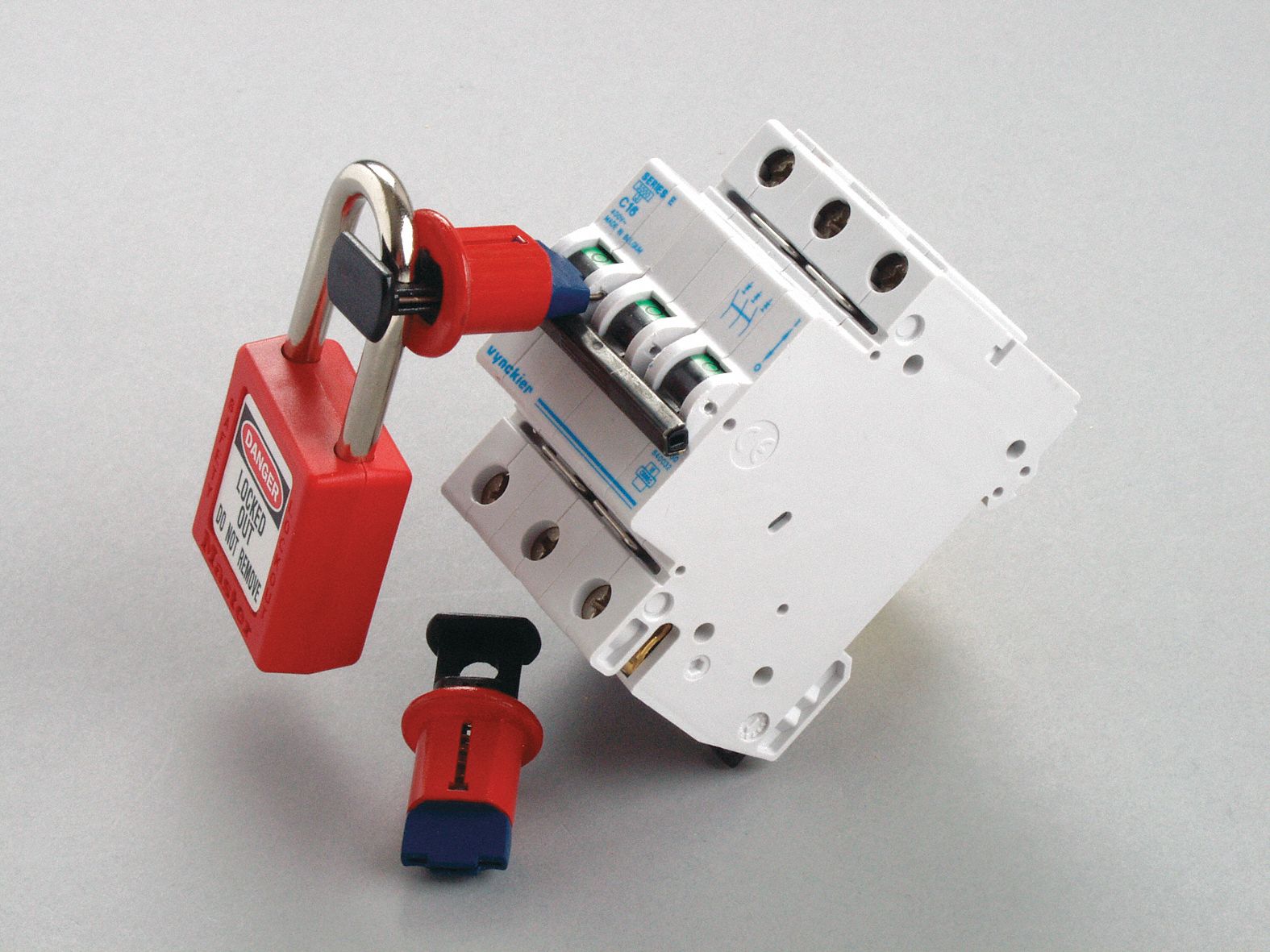 Breaker Lockout Pin In Standard PK6