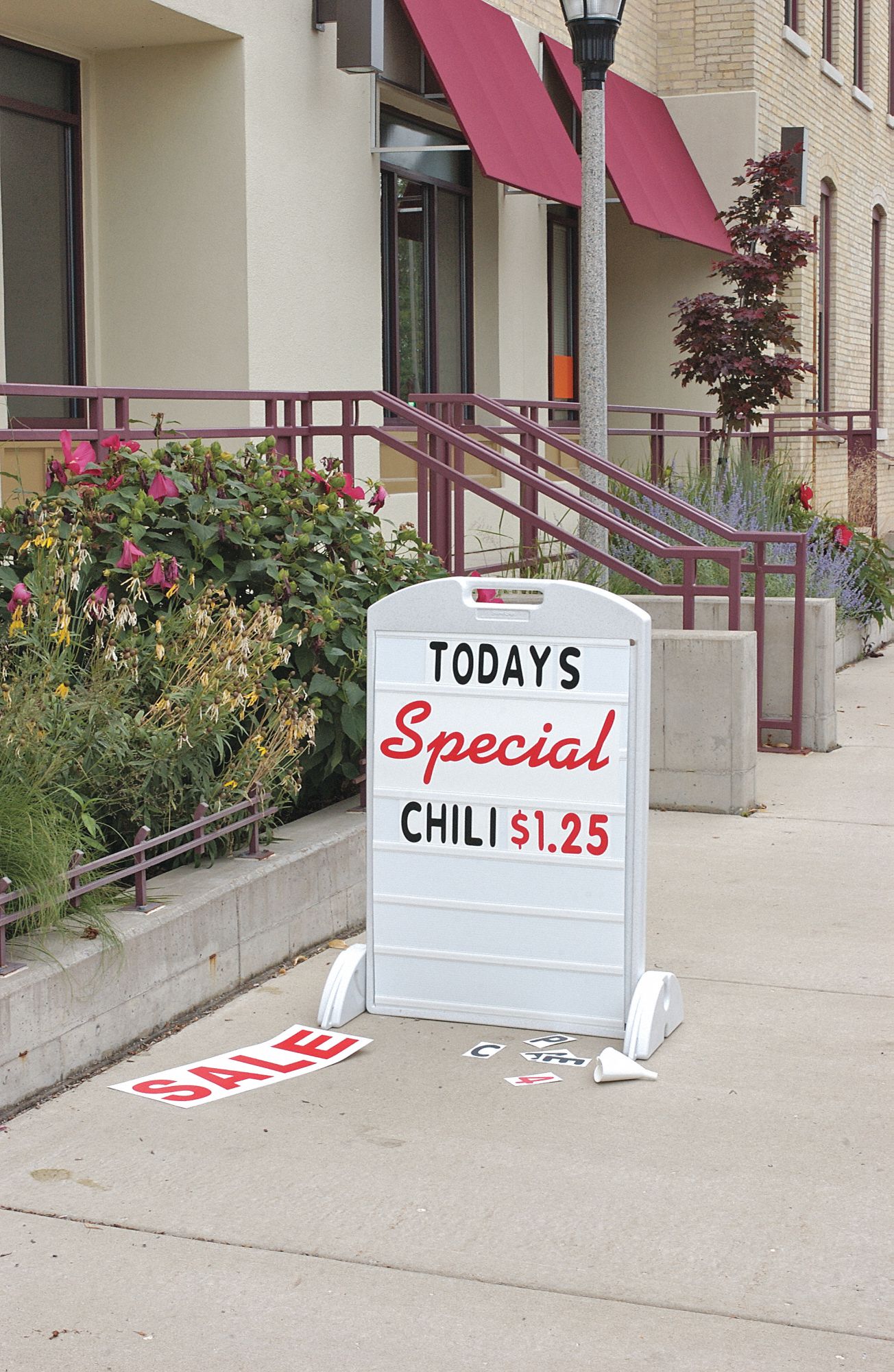3YRY9 - Sidewalk Sign/Board Kit 24 in x 36 In.
