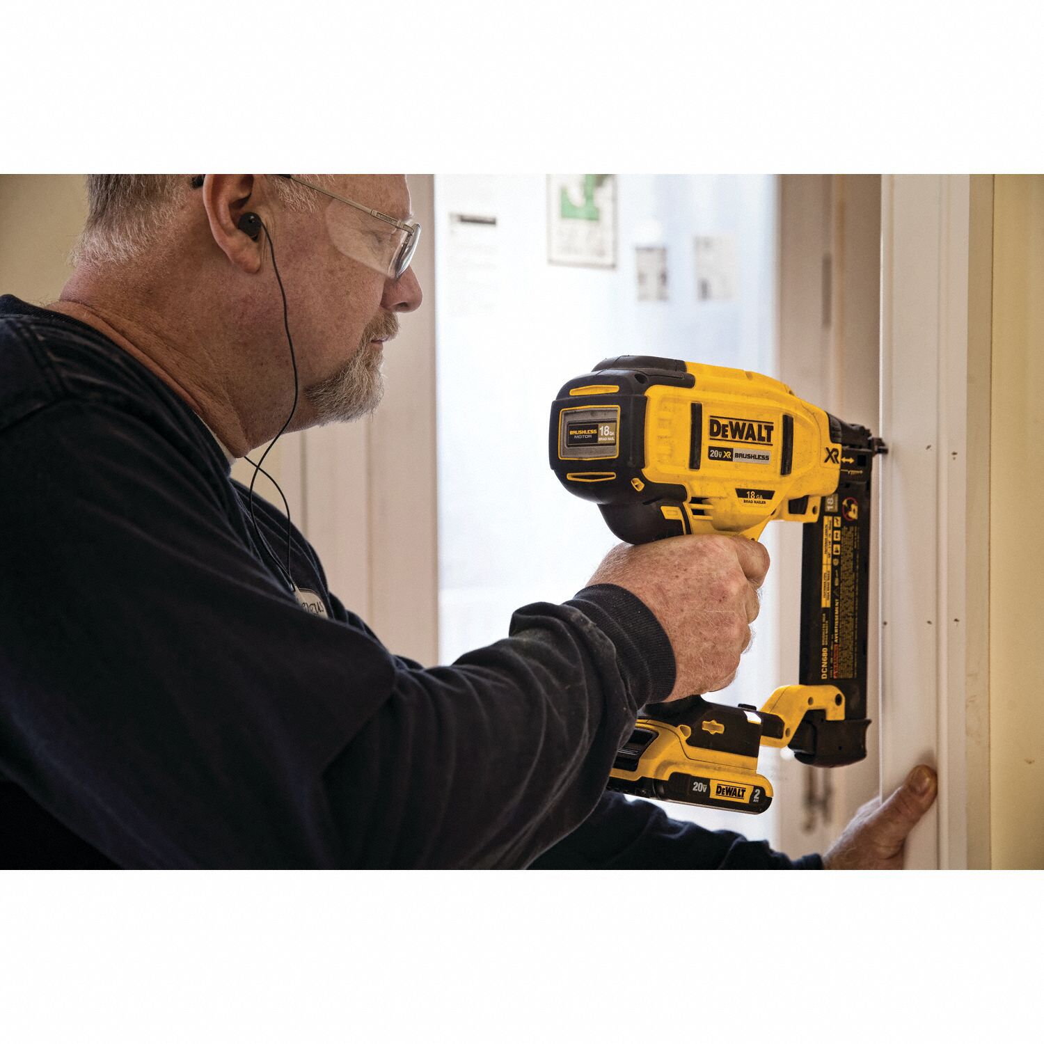 DEWALT Nail Gun Brad, Combo, For 18 ga Nail Gauge, For 5/8 in to 2 1/8