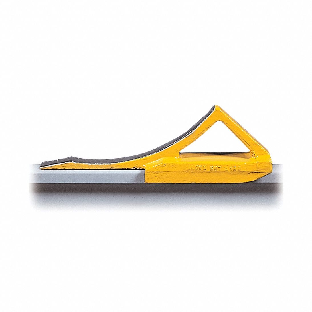 Wheel Chock: Steel, 26 in Overall Lg, 5 1/4 in Overall Wd, 8 3/8 in Overall Ht, 33, 000 lb Vehicle Wt