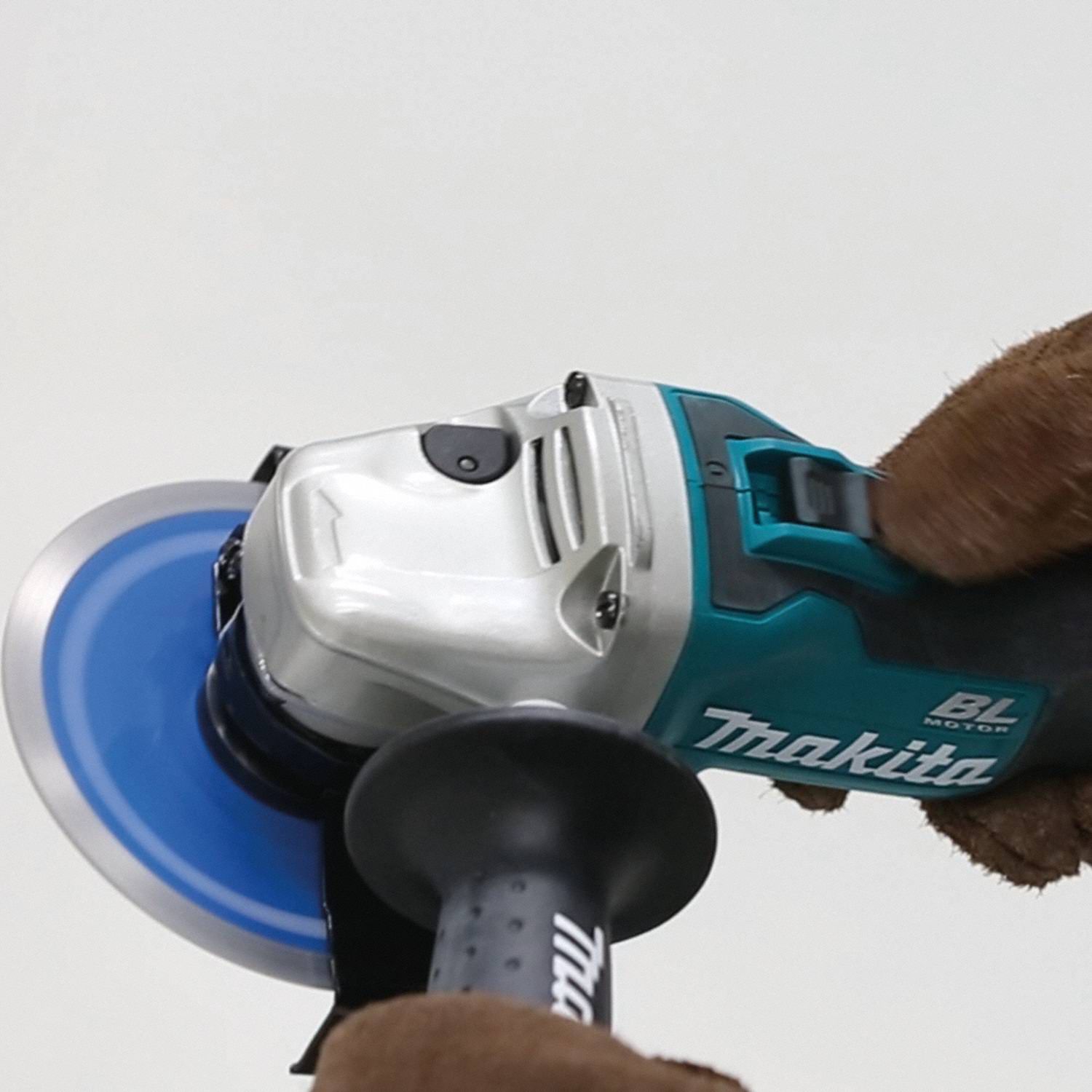 MAKITA Angle Grinder 4 1/2 in_5 in Wheel Dia, Slide, with LockOn, Adj