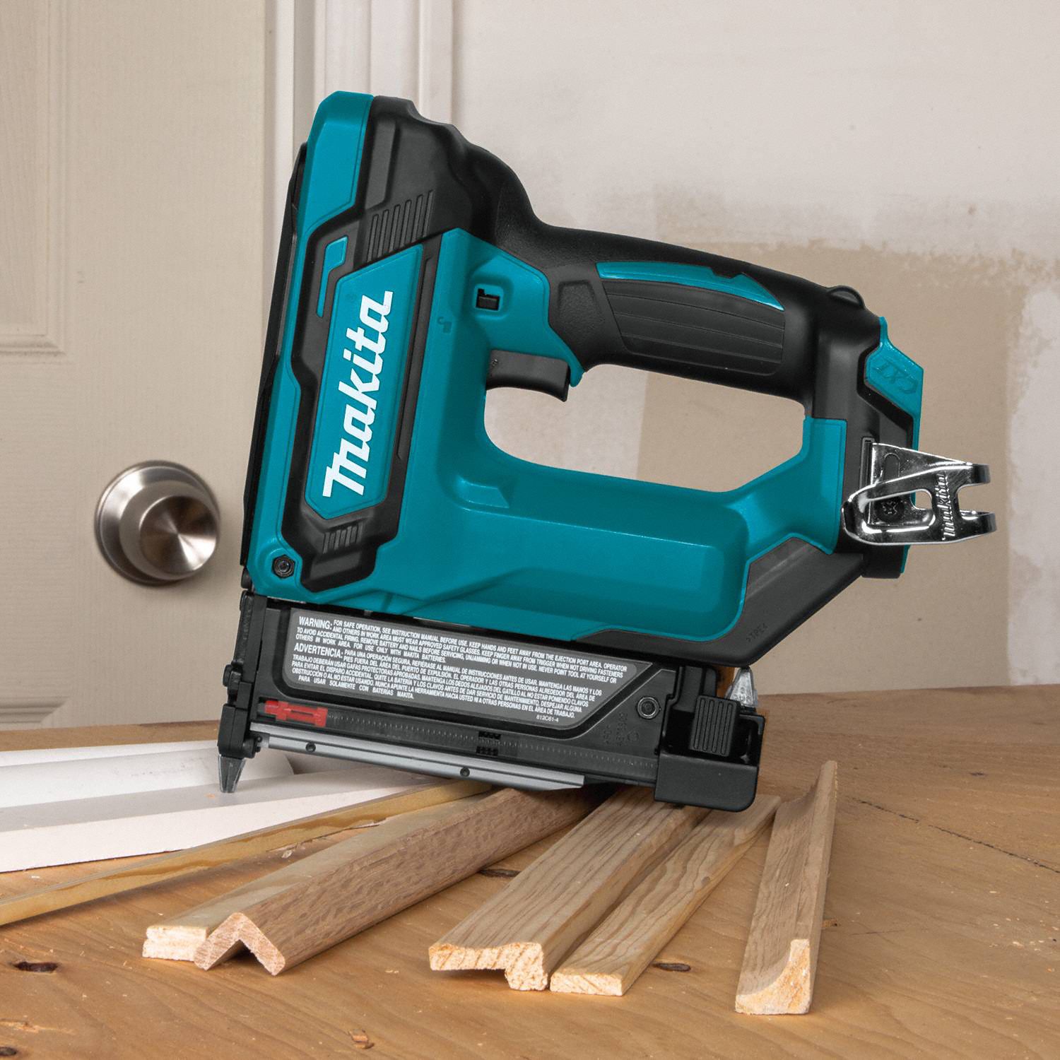 MAKITA Cordless, Nail Gun, 12V DC 420C88TP03Z Grainger