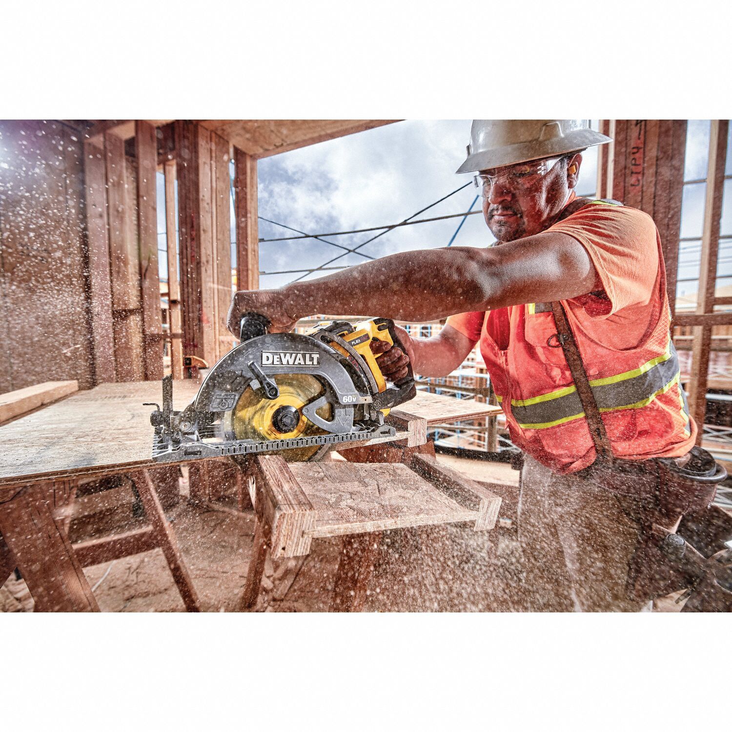 DEWALT Circular Saw: 7 1/4 in Blade Dia., Left, 2 7/16 in Max. Cutting ...