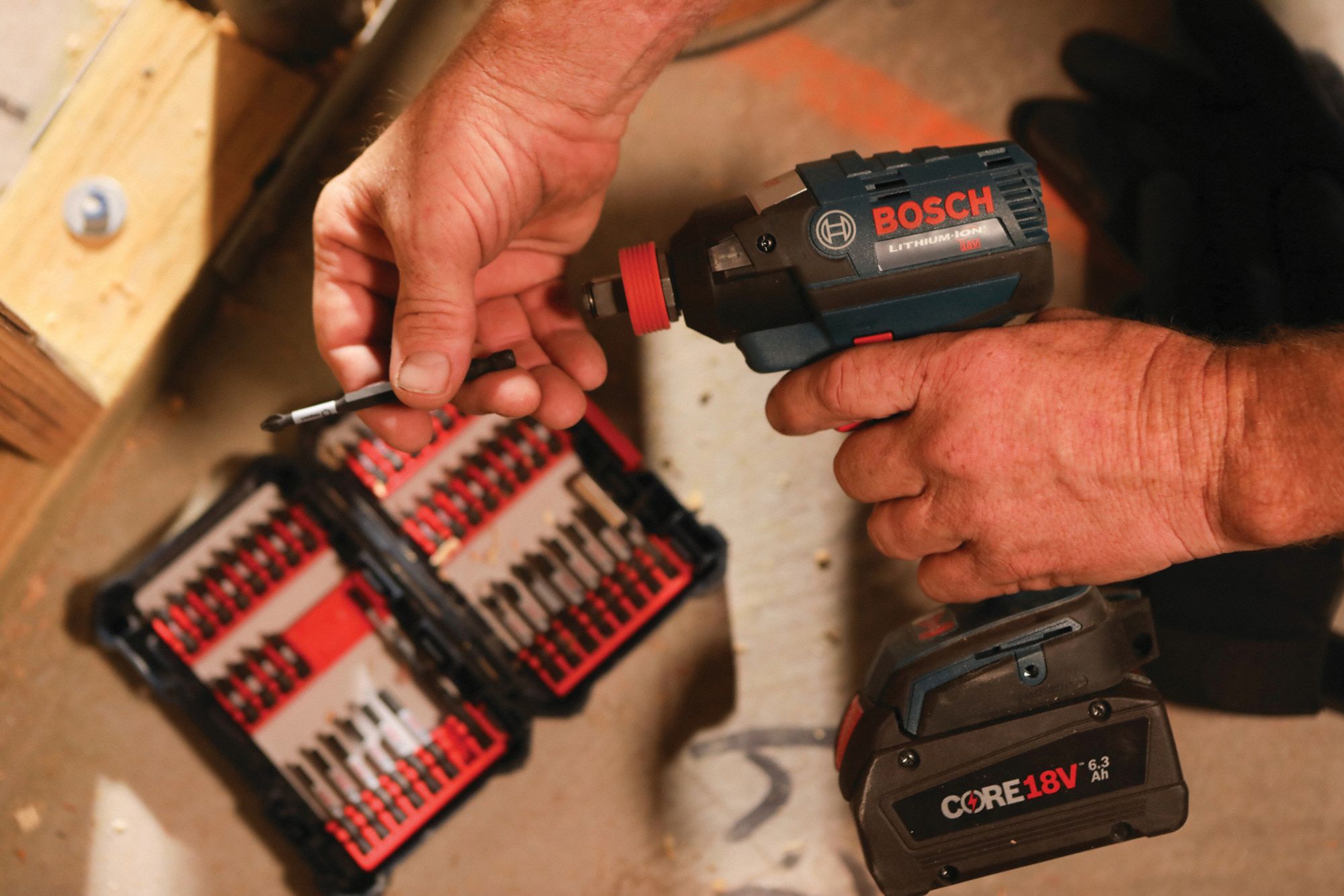 BOSCH Screwdriver Bit Set Screwdriver Bit Set, 44 No. of Pieces, 1/4