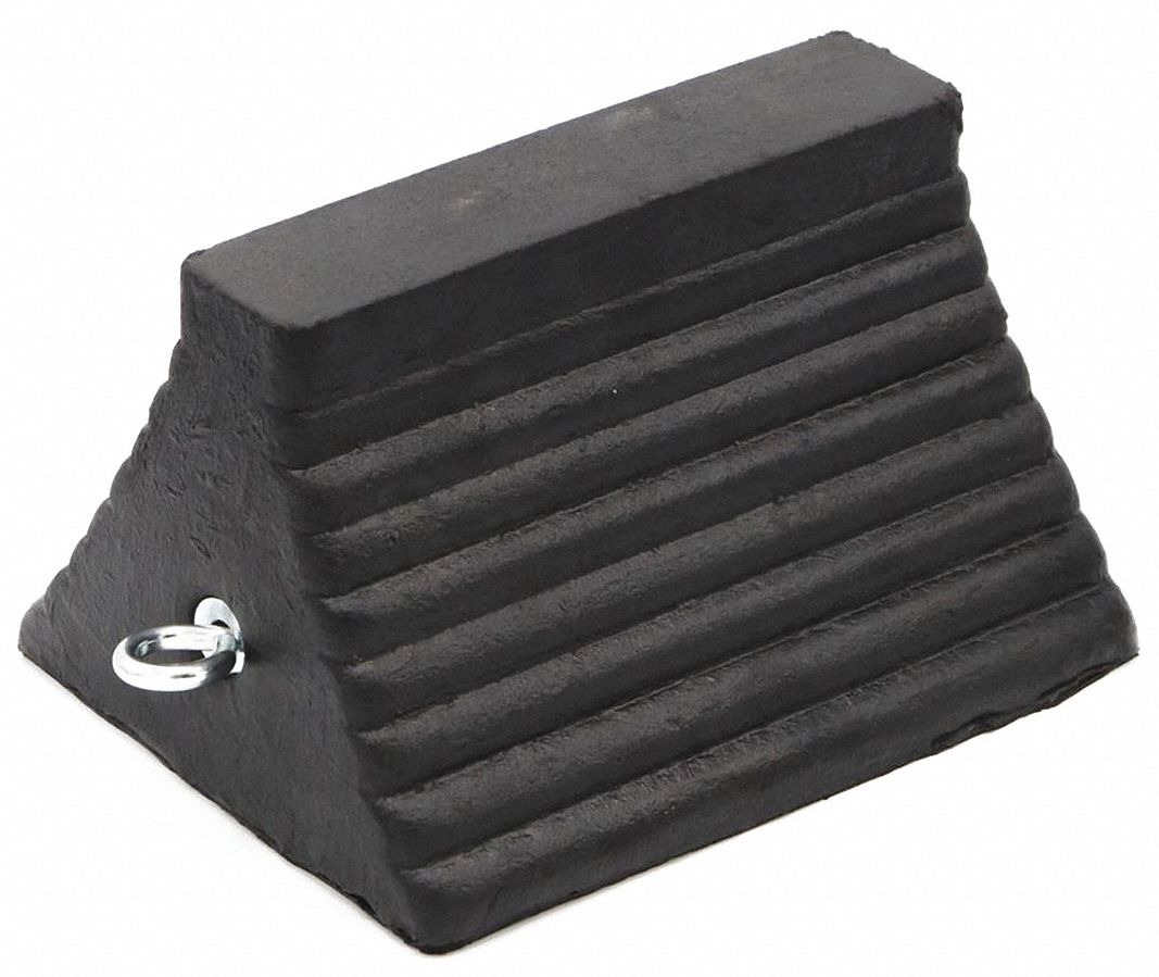WHEEL CHOCK, RUBBER, 32 IN MAX COMPATIBLE WHEEL DIA, 10½ IN OVERALL L, 7½ IN OVERALL W