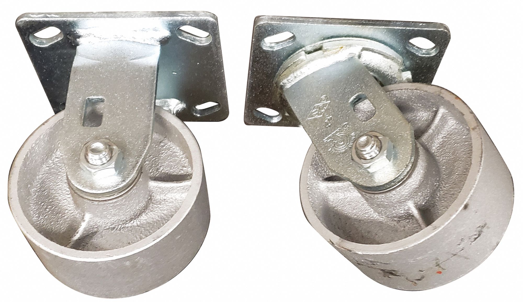 GRAINGER APPROVED Plate Caster Kit, Rigid, Swivel, Steel, 3200 lb, 4 in