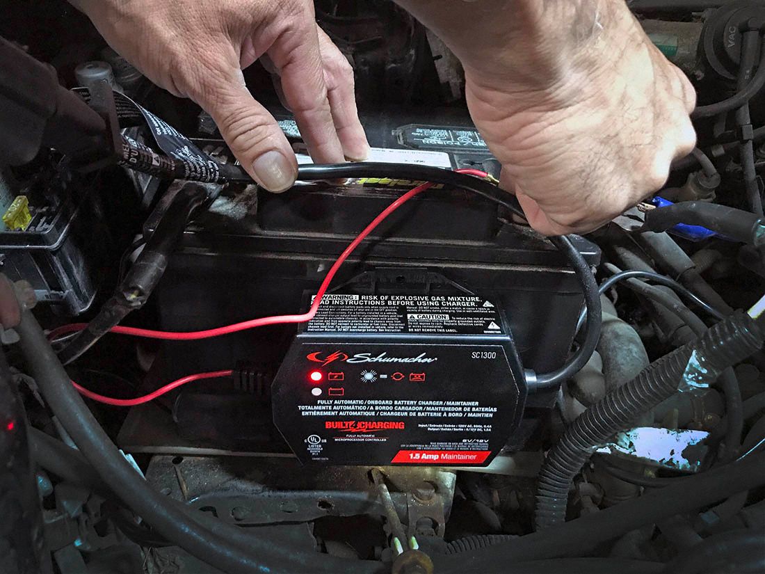 SCHUMACHER ELECTRIC Battery Charger: Maintaining, Auto, For AGM/Deep