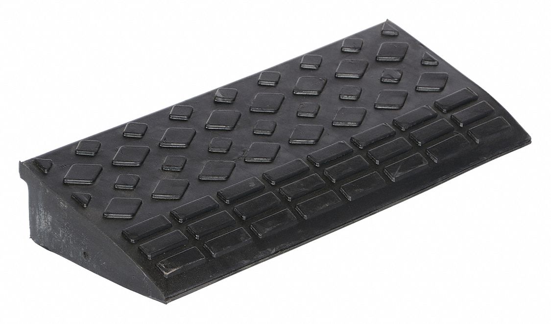 RAMP RUBBER RECTANGLE 23IN WIDE