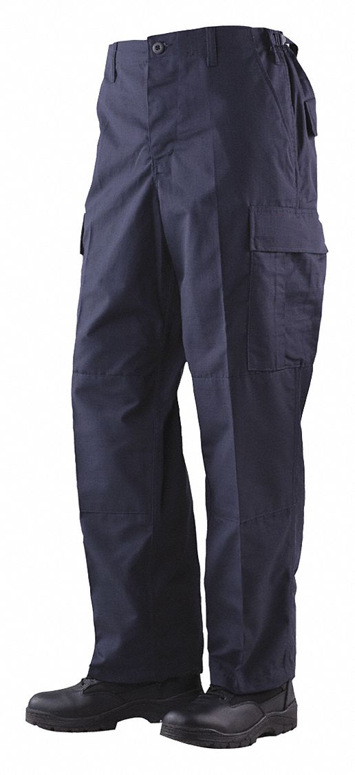 Military Pants: Size M, Navy, Fits 31 in to 35 in Waist, 100% Cotton Material, BDU