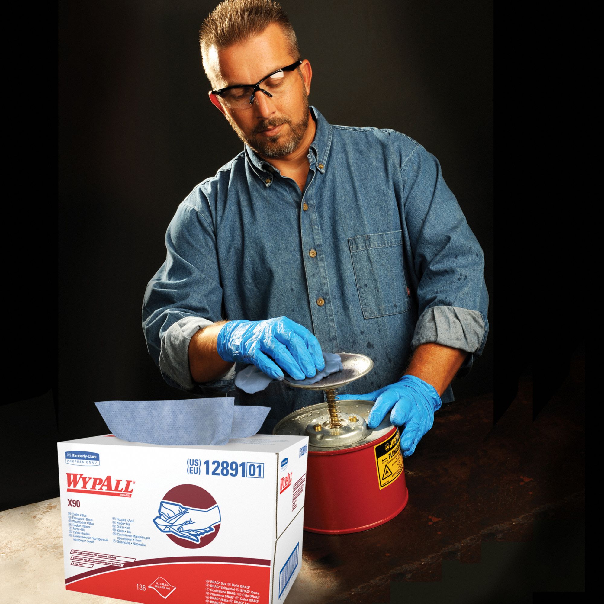 WYPALL Dry Wipe, WYPALL(R) X90, 11 in x 16 3/4 in, Number of Sheets 136 ...