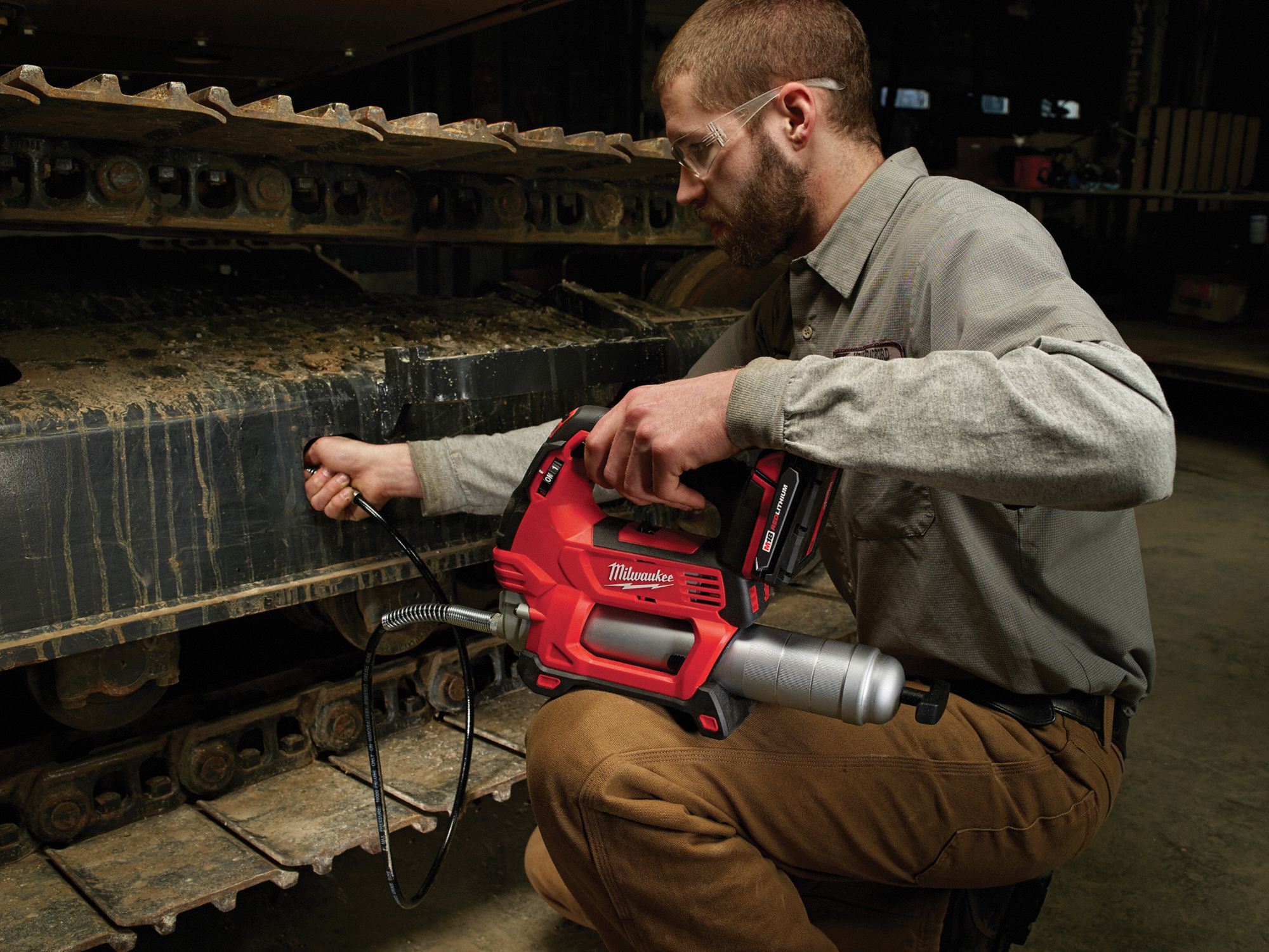 MILWAUKEE Cordless Grease Gun 18 V Volt, LiIon, Pistol Grip Grease