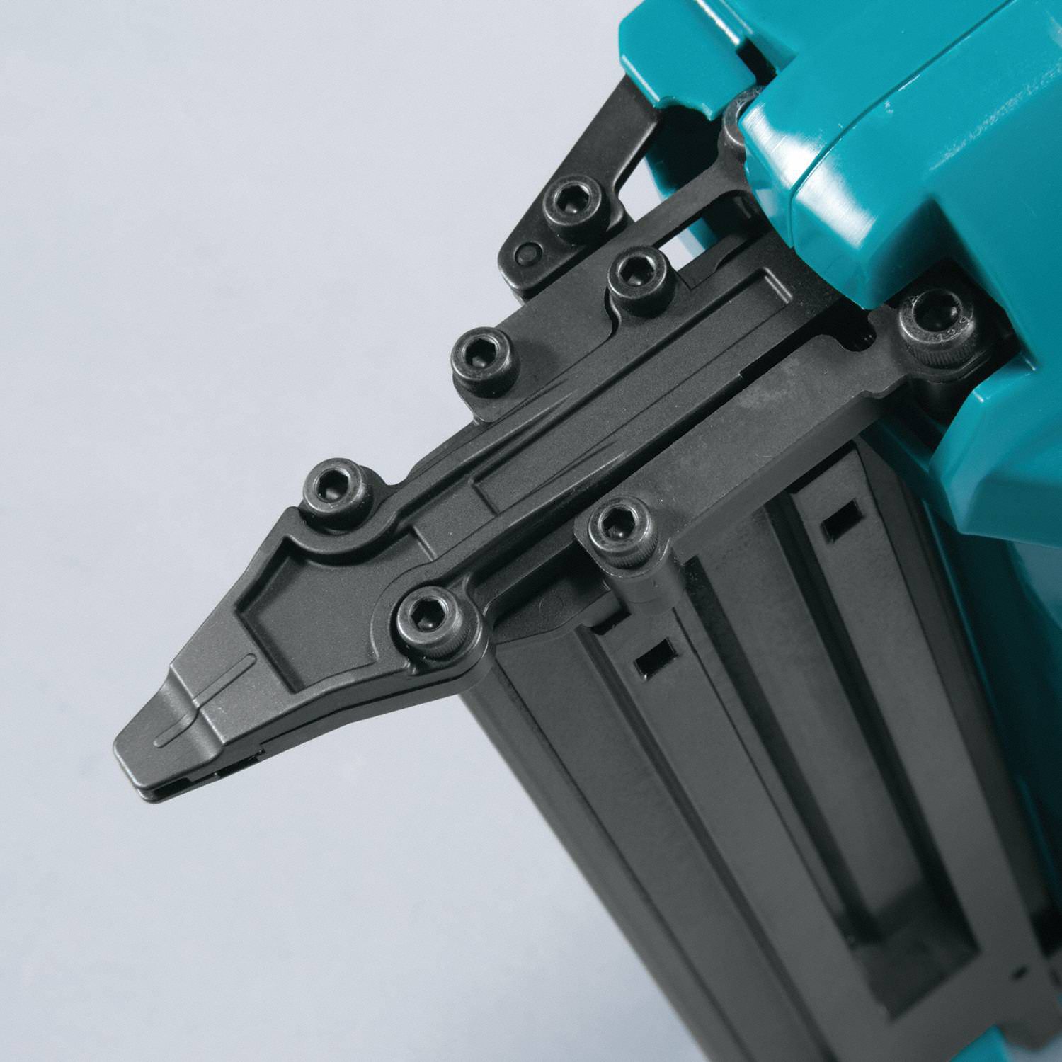 MAKITA Nail Gun Brad, Combo, For 18 ga Nail Gauge, For 5/8 in to 2 in